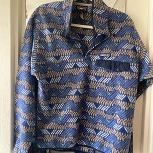 Patagonia Women’s Synchilla pullover - Size S